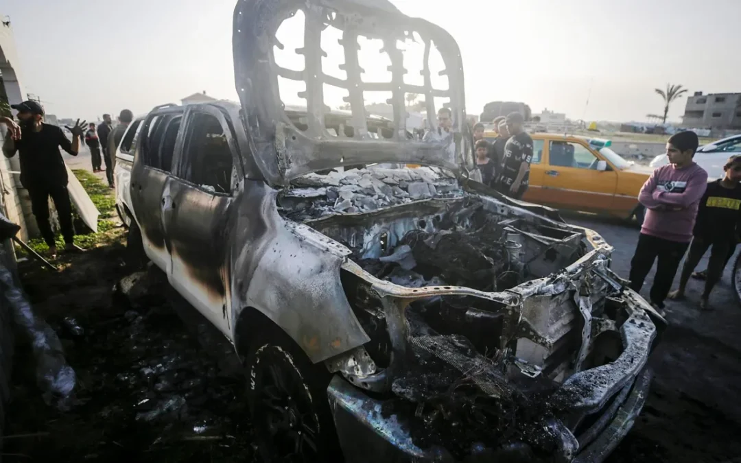 Británicos muertos en ataque a convoy humanitario de WCK del chef José Andrés eran exmilitares, según la prensa